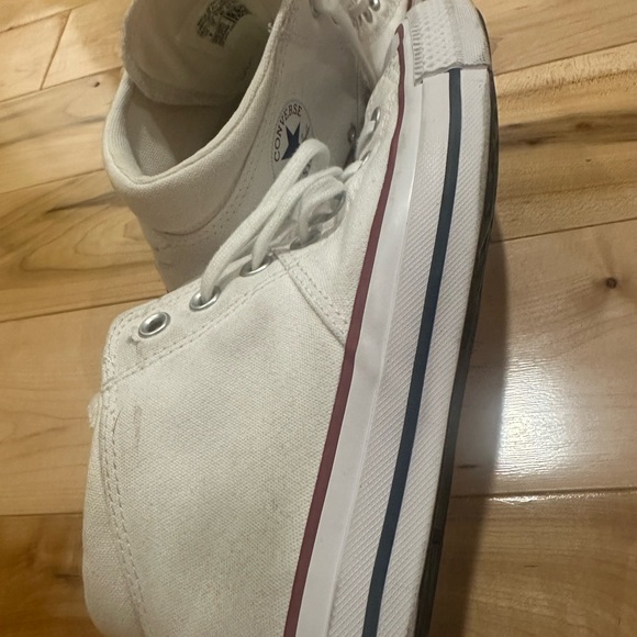 Converse - Picture 4 of 4